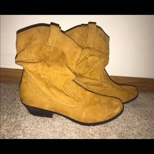 *3 for $30* Women's Booties